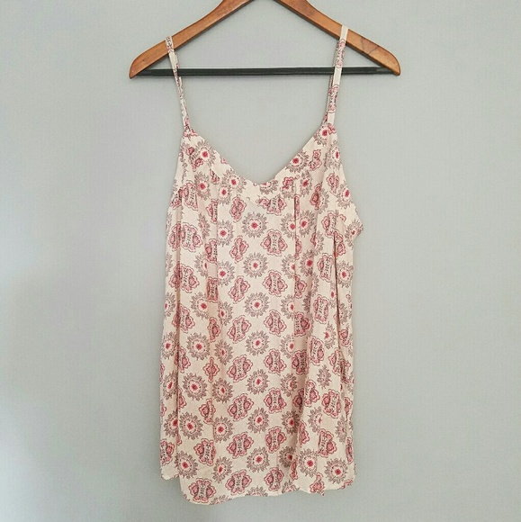 torrid Tops - NWT Torrid floral print cami